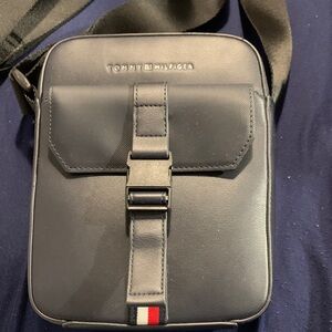 Tommy Hilfiger Navy Blue Messenger Bag